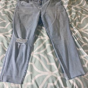 Good American cropped jeans
